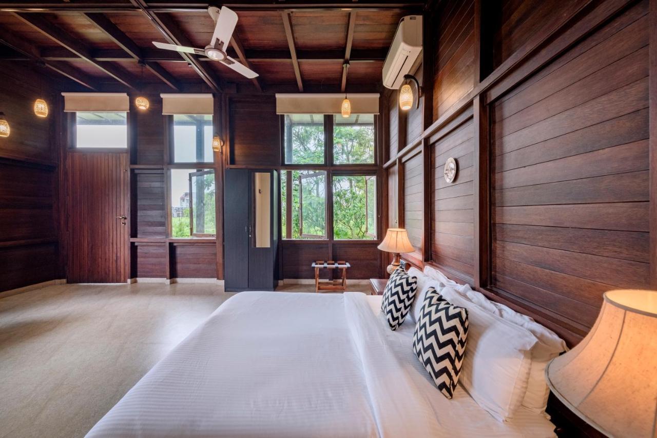 Saffronstays Boulevard Loghouse - A Wooden Chalet Amidst Nature Karli Exterior photo